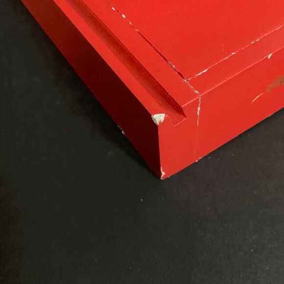 Aging Room - Maduro Quattro - Concerto - Empty Cigar Box - Slide Top - Red - Picture 9 of 9